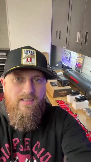 What all comes in the SIMPLE.C10 Air Ride Kit? | SIMPLE.C10