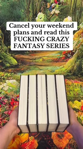 Author Sara Samuels on TikTok