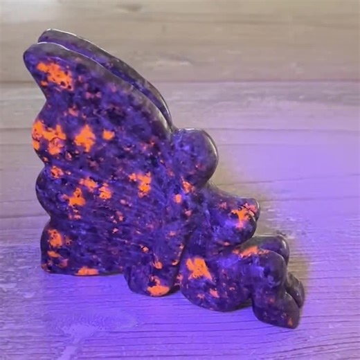 Yooperlite Fairy - Fluorescent Crystal - Etsy