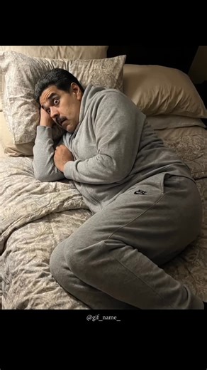 𝗚𝗜𝗙 𝗡𝗔𝗠𝗘 𝗙𝗜𝗡𝗗𝗘𝗥 🧠 | 𝗢𝘄𝗻𝗲𝗿 - 𝗡𝗮𝗯𝗶𝗹 𝗦𝗵𝗮𝗶𝗸𝗵 on Instagram: "gif name : 673/3000 🛌😱💀 . . Gif name : ronaldo . . Follow @gif_name_ for more Gif’s✅ . . ronaldo, cr7, oil, bed, memes, funny, humor, comedy, relatable, viral, trending, explore, instamemes, gif, gifs, gifoftheday, animation, instagif, aestheticgif, insta, instagram, instadaily, reels, instareels, reelsvideo, new year, socialmedia, link, lol, lmao, jokes, usa, night, looping, explorepage . . . #ronaldo #tren