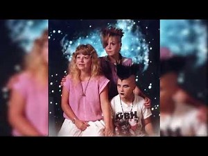 The 30 Most Awkward Family Photos Ever Most Inappropriate Family Photos EVER