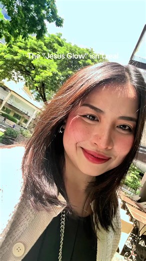 Understanding the Myth of the Jesus Glow