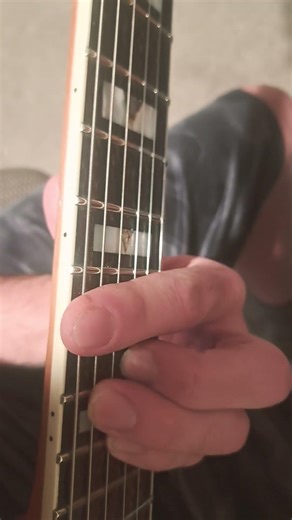 Chord connection from The Guitar Algorithm book.