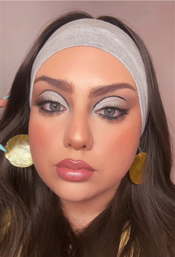 70s makeup tutorial 🪩🌼✨ #fypシ #makeuptutorial #tutorials #70s #70smakeup