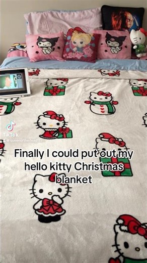 Christmas Christmas Christmas #hellokitty #christmaspresents