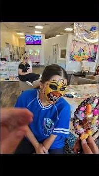 This was satisfying to paint 😅 #facepaint #facepainting #facepainter #fnaf #fivenightsatfreddys