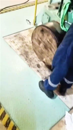 MAIN ENGINE EXHAUST VALVE – KEY PARTS EXPLAINED ⚙️🔥 | #shorts #shortsfeed #viralshorts