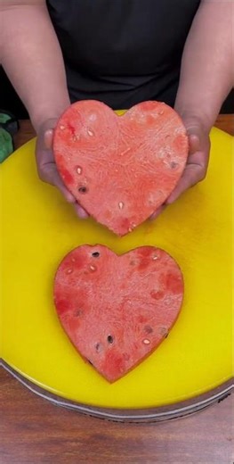 WatermelonCarving |Easy Fruit SkillsWatermelon Carving Tutorial | Beautiful HeartDesign Ideas