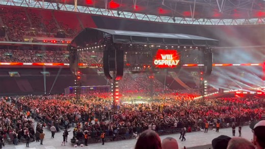 一口气看个过瘾! AEW allin 伦敦现场各大选手入场观众视角！包含空王和美国龙完整入场！