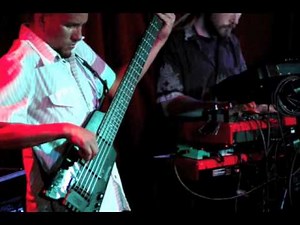 The Devastators "Make Them Fall" live @ Winstons