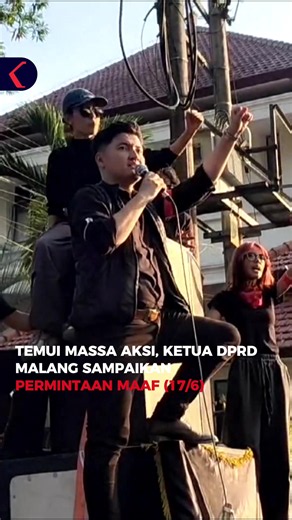TEMUI MASSA AKSI, KETUA DPRD MALANG SAMPAIKAN PERMINTAAN MAAF Ketua DPRD Kota Malang, Amithya Ratnanggani Sirraduhita menyatakan dukungannya terhadap tuntutan mahasiswa yang meminta penghentian program Makan Bergizi Gratis (MBG). Pernyataan itu disampaikan Amithya saat menemui massa aksi dari BEM Malang Raya yang berunjuk rasa di depan Gedung DPRD dan Balai Kota Malang (17/6). Dalam dialog dengan mahasiswa, Amithya juga menyampaikan permohonan maaf atas keresahan yang dirasakan masyarakat saat i