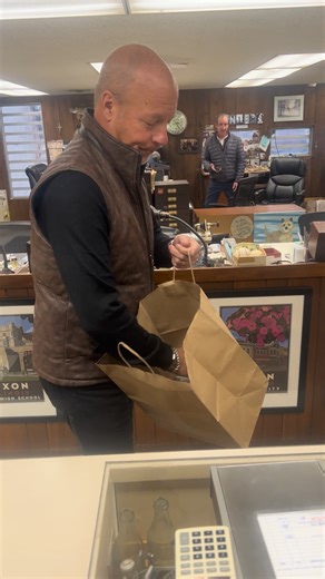 We’re excited to announce Erica Morgan as the winner of our 80 Years Diamond Stud Holiday Giveaway 💎 Thank you to everyone who celebrated this special milestone with us and supported our family business this holiday season. We are truly grateful. From our family to yours, Merry Christmas and warm holiday wishes 🎄✨ Post-Christmas Hours: Friday: 9–5 Saturday: 9–3 Sunday: Closed Monday: 9–5 Tuesday: 9–5 — Venier Jewelers 💍 | Venier Jewelers Inc.