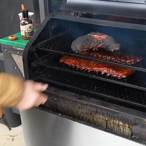 Hey grill masters! 🥩 Ron from Pimp My Grill here! Ready to take your grilling game to the next level? 💨 I've got you covered with a step-by-step guide on installing your rack system. Let's get started and elevate that BBQ experience! | Pimp My Grill