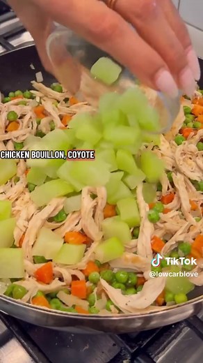 Delicious Low Carb Chicken Pot Pie Recipe