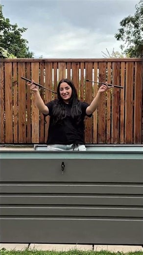 Olsen & Smith 1000L Large Metal Garden Storage Box | Lockable, Weather-Resistant with Gas Lift