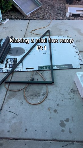 Building a Mini FMX Ramp - Part 1