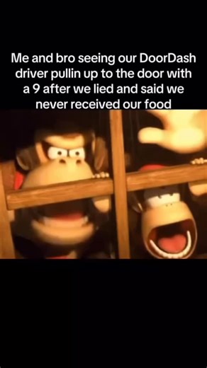 Lester the Moelester on Instagram: "日本利用压电瓷砖将脚步转化为电能。这些瓷砖捕捉来自你脚步的动能。当你行走时，你的重量和动作会对瓷砖产生压力。瓷砖会轻微弯曲，从而产生机械应力。瓷砖内部的压电材料将这种应力转化为电能。每一步都会产生少量电荷，而数百万步结合在一起就能产生足够的电力来驱动 LED 灯、数字显示屏和传感器。在像涩谷车站这样繁忙的地方，每天大约有 240 万个脚步为这一系统作出贡献。这些电能可以被储存或立即使用，从而减少对传统电力来源的依赖，并支持可持续的城市基础设施。这种方法将日常运动转化为实用的可再生能源 #日本 #知识 #事实 #你知道吗 #推荐 #科技 #创新 #历史 #技术 #实验 #热门"