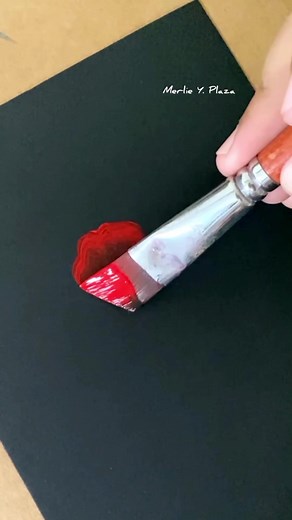 18K views · 280 reactions | Easy Red Flower Art in Acrylic #acrylic #acrylicpainting #flowerart #beginner #art | MB.Plaza Art | Facebook