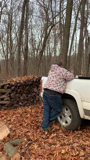 Loading half cord of long cut Black Locust ￼ | Joe's Premium Firewood