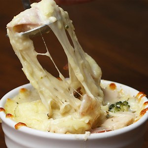 3.5M views · 8.3K shares | Cheesy Chicken Pot Pies | Tasty UK | Facebook