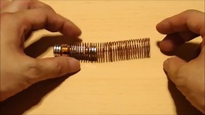 How To Make the World’s Simplest Electric Train! Grab the kids and watch this simple science experiment! | Mechatronics & Electrical power Engineering