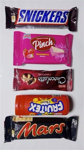 Chocolate 🍫 and lollipop unpacking video #asmr #chocolate #candy #satisfying #reels #shortsviral