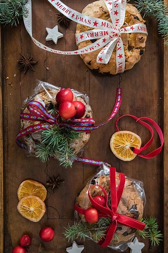 Pandolce: the traditional Christmas Genoa cake. - A Small Kitchen in Genoa