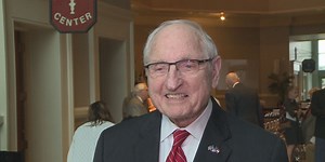 Legendary UGA football coach Vince Dooley has died