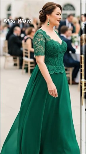 Elegant Plus Size Mother of the Bride Lace Dresses: Flattering & Gorgeous Styles to Shop