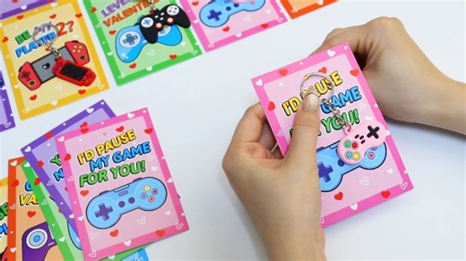Watch 28PCS Video Game Keychains Valentines Day Cards for Kids on Amazon Live