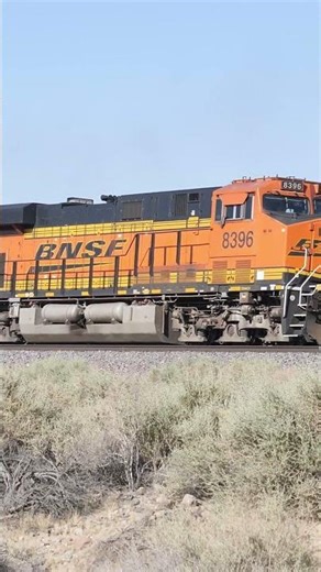 TRAIN SHORTS #00531 / BNSF 6866 Z-SBDALT 5 -9-2025 #train #automobile #passengertrain