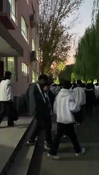 6 PM Rush: Chinese High Schoolers from Class to Dinner Time