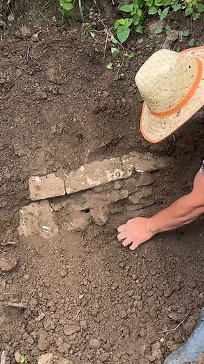 454K views · 1.8K reactions | What is the secret behind the wall? | Treasure Hunting | Facebook