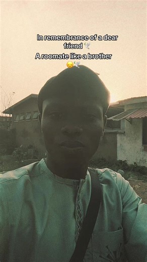 I met him in 100l in my room has a roommate,he was so funny and energetic that nobody in the hall doesn’t know him for his justice habit and ruggedness we call him OXYGEN…😄 Anytime it’s a good day for us we play my mp3 in the room mostly in the evening playing beautiful nubia and BRYMO mostly,our favorite song is this song in this video