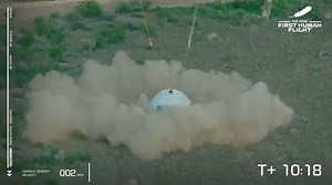 See the moment Blue Origin spacecraft touches down