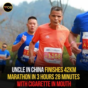 😎 Full article 🔗: https://worldofbuzz.com/uncle-in-china-finishes-42km-marathon-in-3-hours-28-minutes-with-cigarette-in-mouth/ | WORLD OF BUZZ