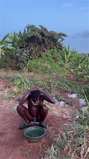 Banna Tribe Man Washing Hair with Detergent Powder | Real African Tribal Life 😳🧼 #bannatribe