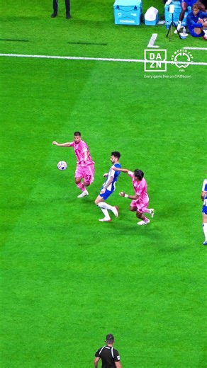 Smooth moves. #FIFACWC | fifa club world cup