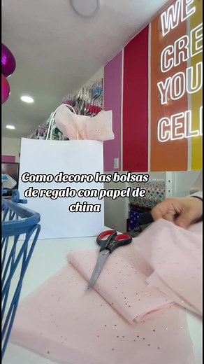 Cómo decoro las bolsas de regalo con papel de China