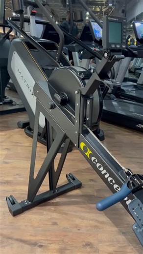 LifenFitness Bukit Bintang on Instagram: "Beginner or not, proper rowing form makes a huge difference."