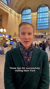 279K views · 23K reactions | It shock many Brits that in the USA when you get the bill, your card is taken away and swiped out of sight rather than at the table! #dining #etiquette #williamhanson | William Hanson | Facebook