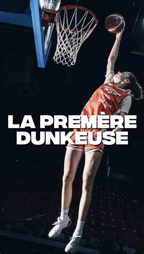 Dominique Malonga : Première Française à Dunker en Match
