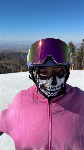 I was sad for no reason 🤭 #snowboarding #girlsnowboarder #snowboardlife