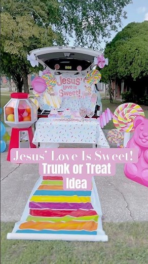 A trunk or treat idea for your fall festival! Jesus’ love is sweet!🍭🍬 #fallvibes #trunkortreat