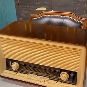 Vintage Blaupunkt Radio | Original Old Radio | Antique Radio | Classic Lamp Radio | Retro Blaupunkt Collectible - Etsy