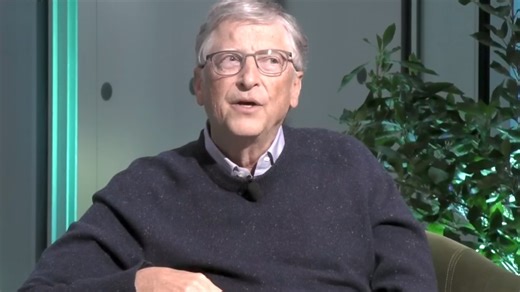 Bill Gates: internet pomógł szaleńcom. Miał czynić ludzi mądrzejszymi