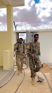 Guddomiye lafeey oo booqday Mashruuca dhismo ee ugu weyn Gobalka Gedo kas oo laga dhisayo Degmada Doolow. | Abdinaasir mansor