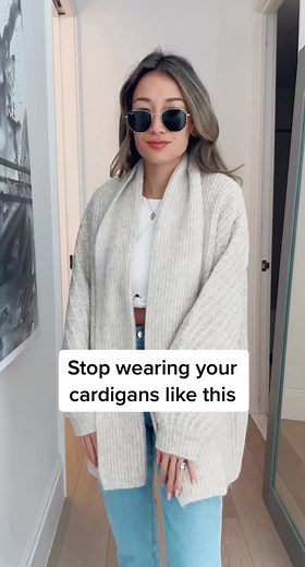 1.3M views · 3.4K reactions | When you want a batwing style look @revolve @superdown #fashionhacks #stylehacks #fashiontok #styletok #revolveme #superdown #styleinspo #lifehacks # #4731 | Trendist | Facebook