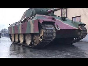 Panther of the French Tank Museum driving by.