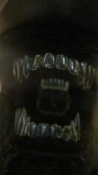 This thing is relentless like my ex #alienisolation #alienisolationgame #alienisolationgameplay